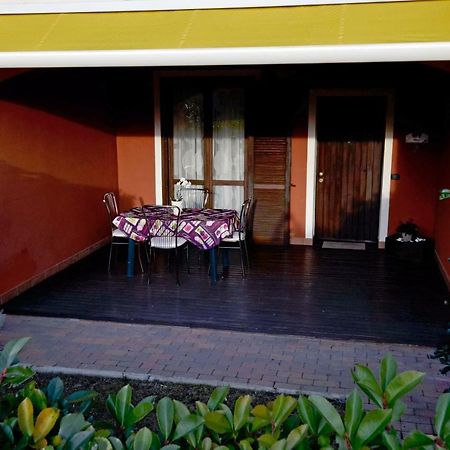 Erno Apartment Lesa Exterior photo